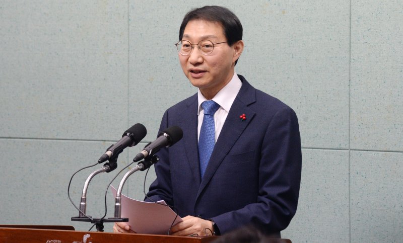 [전주=뉴시스] 김얼 기자 = 김성주 전 국회의원. 2024.01.17. pmkeul@nwsis.com