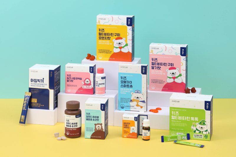 헥토헬스케어 키즈 브랜드 김석진LAB, 연말 고객감사 '키즈 건강기능식품 기획전' 진행(헥토헬스케어 제공)