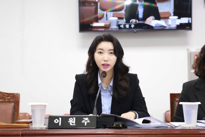 [창원=뉴시스] 강경국 기자 = 이원주 경남 창원시의원. (사진=창원시의회 제공). 2025.12.12. photo@newsis.com *재판매 및 DB 금지