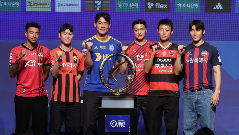 지난 시즌 파이널라운드 미디어데이에 나섰던 린가드(왼쪽). 2024.10.16/뉴스1 ⓒ News1 황기선 기자