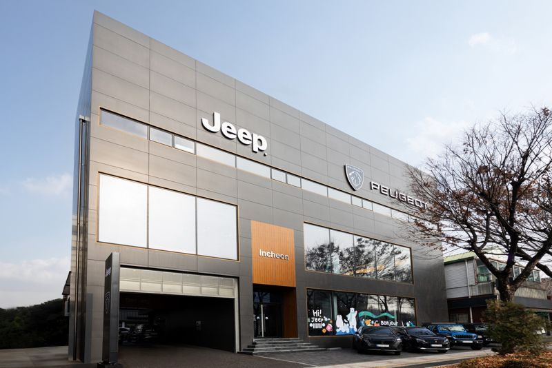 SBH 인천 전시장 전경. 사진=스텔란티스 코리아