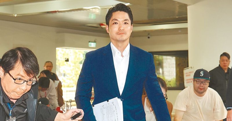 [서울=뉴시스] 장완안 타이베이 시장이 11일 시의회에 참석하고 있다. (출처: 중국시보) 2025.12.12. *재판매 및 DB 금지