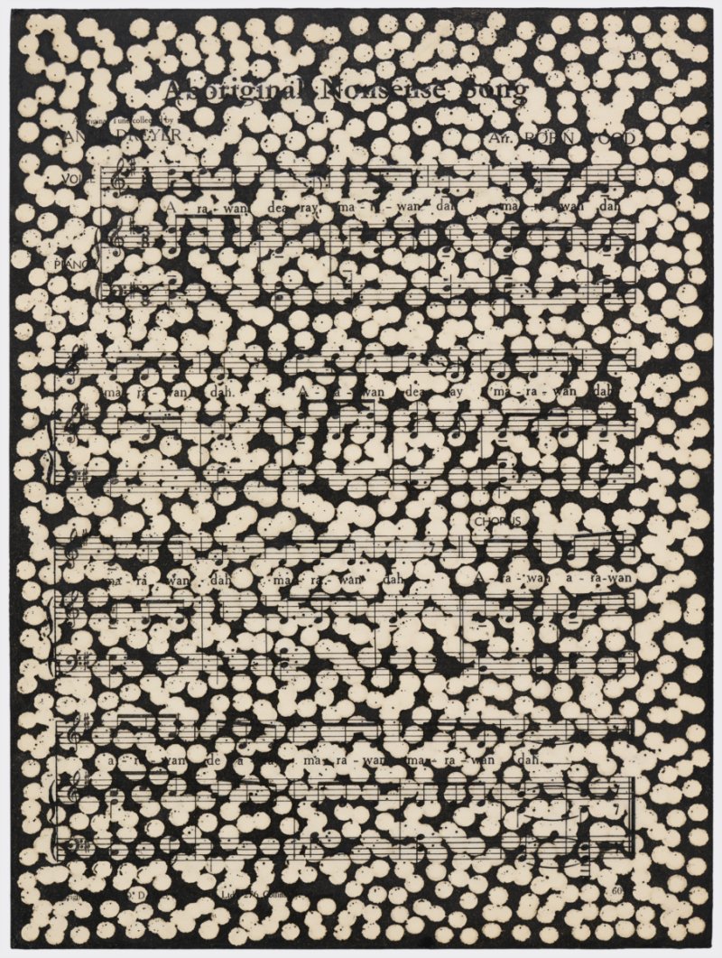 다니엘 보이드(b. 1982), 〈Untitled (BCWYWFM)〉, 2025, Oil and archival glue on paper mounted to board, 30.5 x 23 cm, Courtesy of the artist and Kukje Gallery, 사진: Joshua Morris, 이미지 제공: 국제갤러리