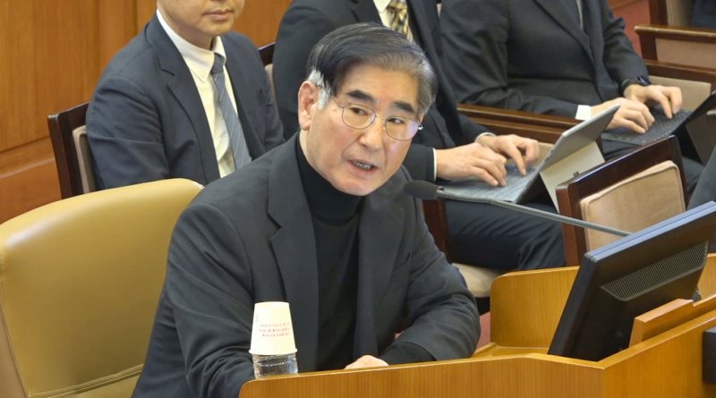 [서울=뉴시스] 김용현 전 국방부장관이 지난 1월 23일 서울 종로구 헌법재판소에서 열린 대통령 탄핵심판 4차 변론기일에 증인으로 출석해 질문에 답변하고 있다. (사진=헌법재판소 제공) 2025.01.23. photo@newsis.com *재판매 및 DB 금지