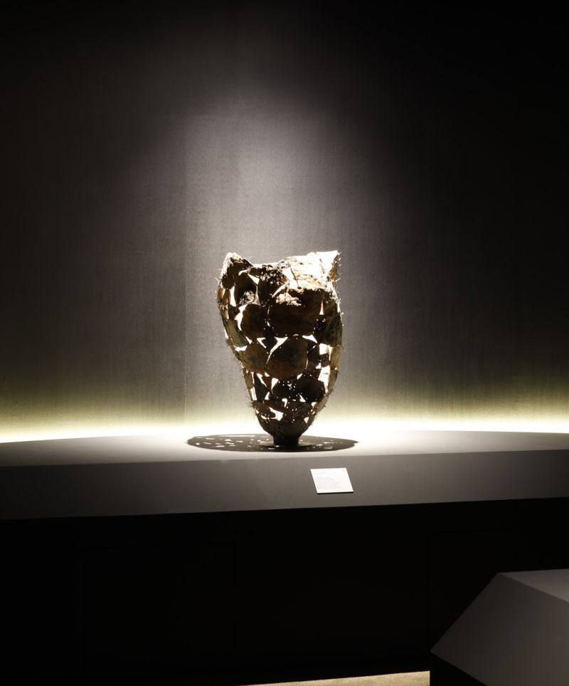 '2025 렉서스 크리에이티브 마스터즈 어워드' 위너 최선혜 작가의 작품 '깨진 그릇'. 사진=렉서스코리아 제공