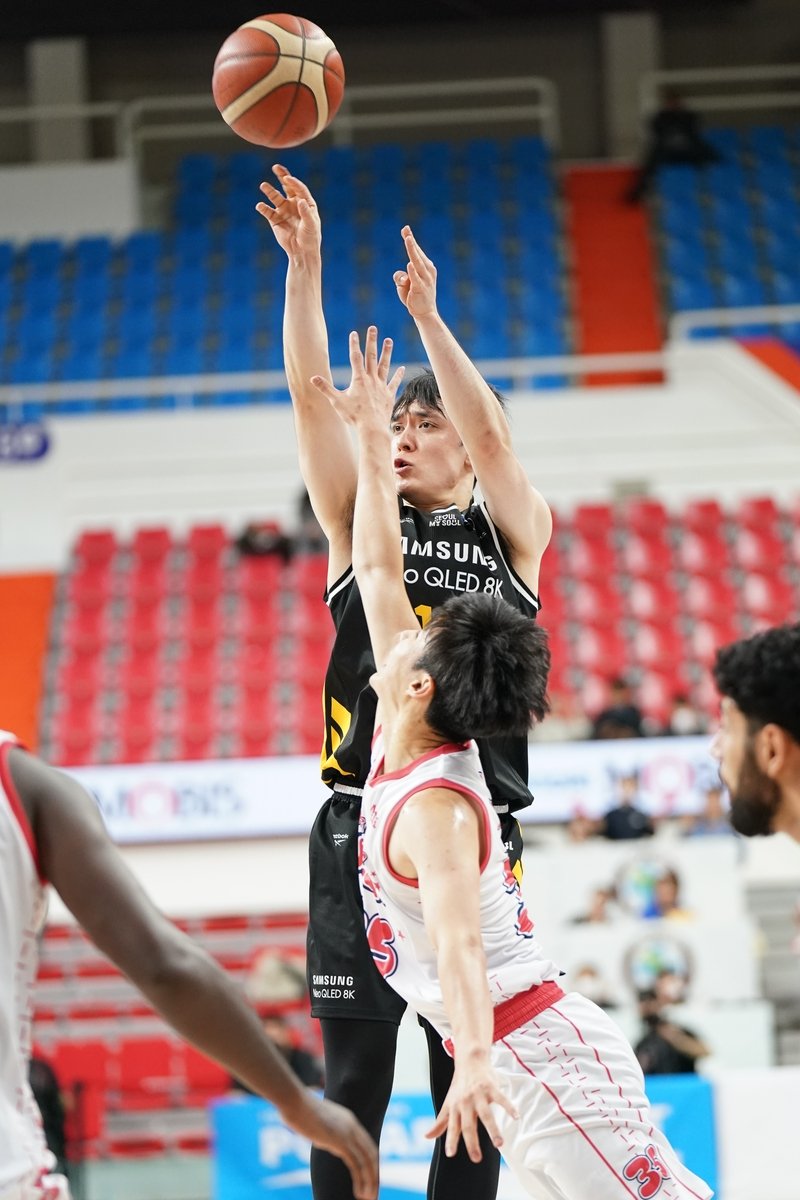 삼성 이근휘의 3점 슛 (출처=연합뉴스)