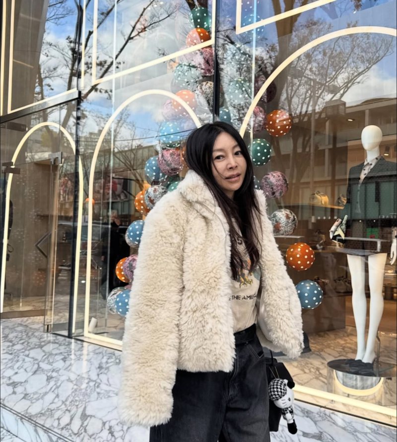 황신혜, 딸 이진이와 '크리스마스 준비'…자매 같은 모녀 [N샷]