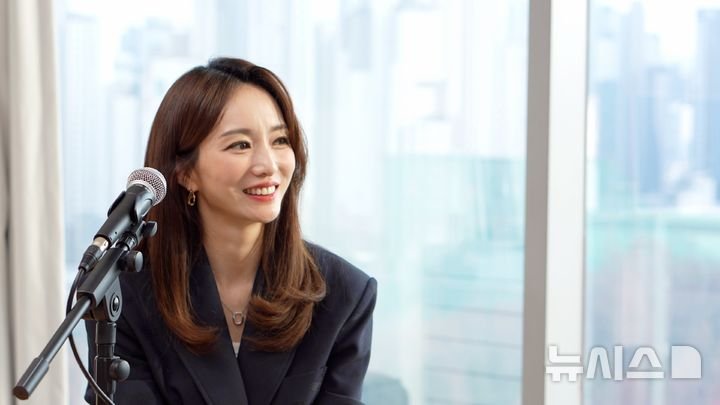 [서울=뉴시스] 전재경 기자=조수빈이 지난 10일 서울 서초구의 한 스튜디오에서 뉴시스와 인터뷰를 가졌다. (사진=유튜브 채널 조수빈큐레이션, 뉴시스DB) 2025.12.14. photo@newsis.com *재판매 및 DB 금지