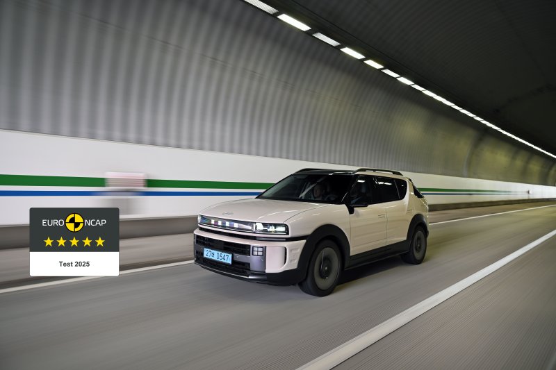 [서울=뉴시스] 현대차는 넥쏘가 유럽 신차 안전성 평가 프로그램 '유로 NCAP(The European New Car Assessment Programme)'에서 최고 등급을 획득했다고 14일 밝혔다.(사진=현대차 제공). 2025.12.14. photo@newsis.com *재판매 및 DB 금지