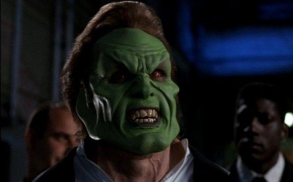 [서울=뉴시스] 피터 그린. (사진 = 영화 '마스크' 스틸컷) 2025.12.14. photo@newsis.com *재판매 및 DB 금지