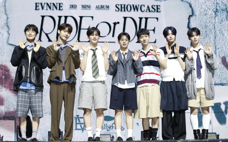 그룹 이븐 ⓒ News1