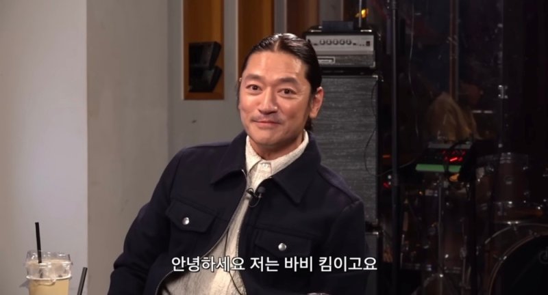 바비킴, 10년 전 항공사 실수 속 비행기 소란 사건 재사과 다신 그런 일 없길