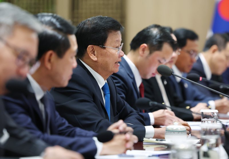 [서울=뉴시스] 최동준 기자 = 통룬 시술릿 라오스 국가주석이 15일 서울 용산 대통령실에서 열린 이재명 대통령과 한-라오스 정상회담에서 발언하고 있다. (대통령실통신사진기자단) 2025.12.15. photocdj@newsis.com