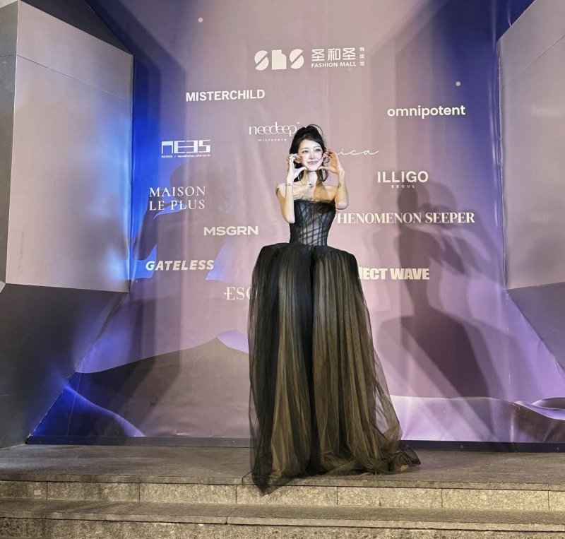 170㎝&middot;41㎏ 최준희 뼈말라 드레스 자태