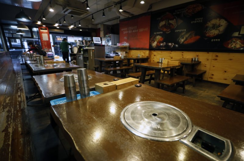 [서울=뉴시스] 고승민 기자 = 사진은 지난 2023년 1월 16일 서울의 한 식당 모습. (사진은 기사와 직접 관련이 없습니다.) 2023.01.16. kkssmm99@newsis.com
