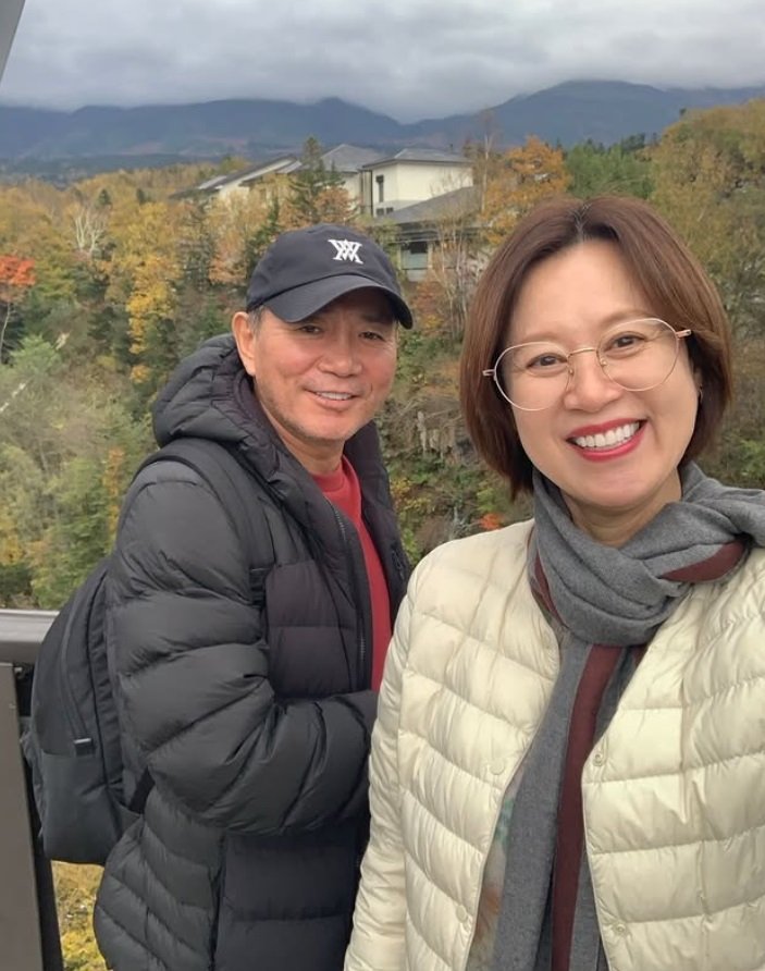 '암 투병' 박미선, 병원서 활짝…"아픈 분들 힘내세요"