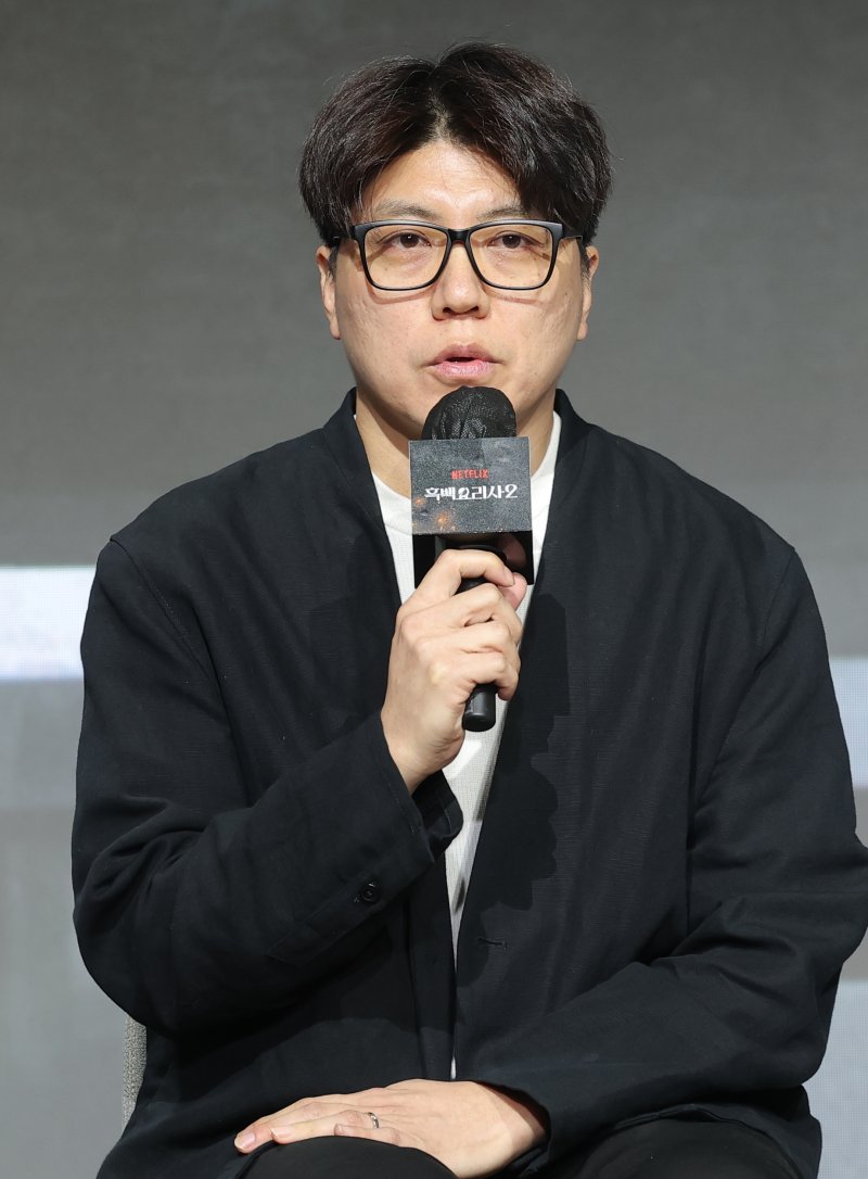 '흑백2' PD 시즌 1 후 고민 많아…변화를 위한 변화 지양