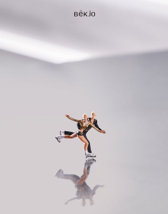 제품 소구점을 시즌 이슈와 결합하여 미니어처 비주얼로 시각화한 ‘씽크 유니버스’ 콘텐츠 (이미지=백조씽크)