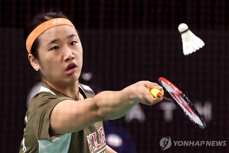 "점수 차 실화?"… 안세영, 日 신성 상대로 33분 만에 '21-6' 셧아웃 4강행