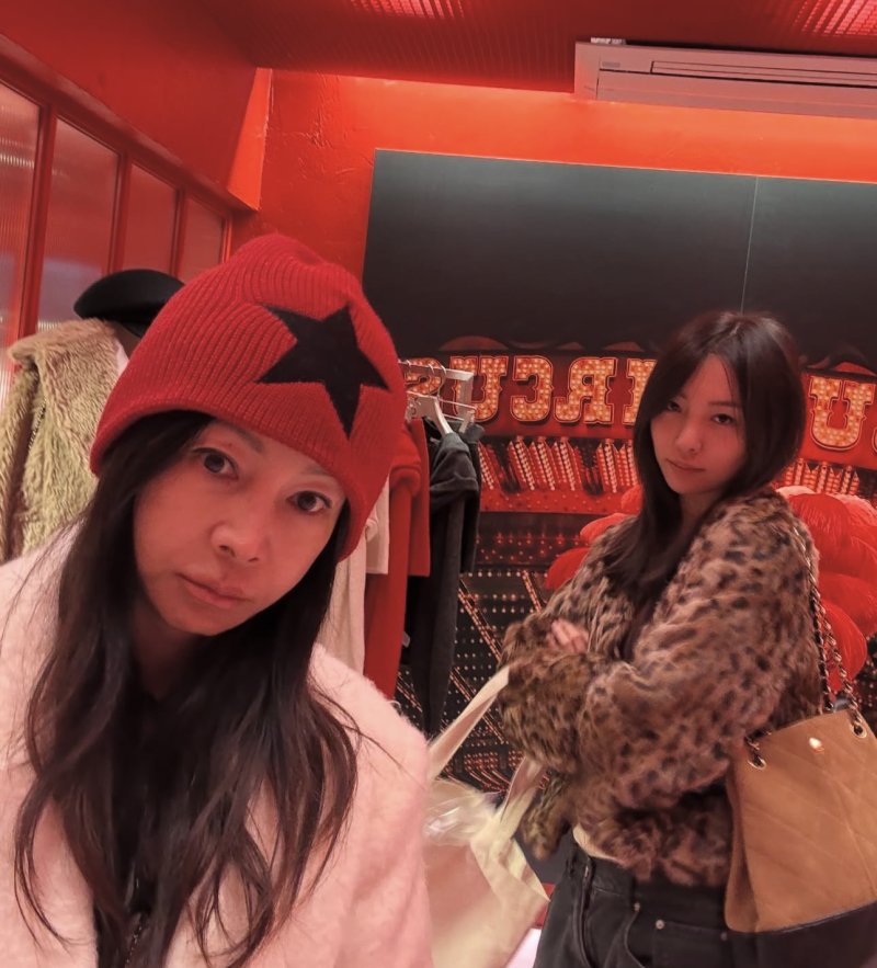 62세 황신혜, 붕어빵 딸 이진이와 데이트 "어찌나 귀여운지"