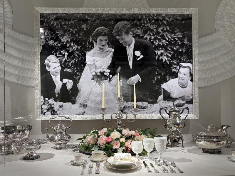 [서울=뉴시스] 한이재 기자 = 케네디 웨딩 접시. 2025.12.19. nowone@newsis.com *재판매 및 DB 금지