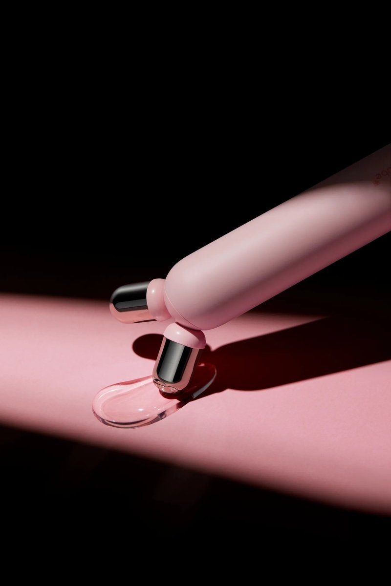 메디큐브 에이지알 부스터 브이 롤러 (출처=연합뉴스)