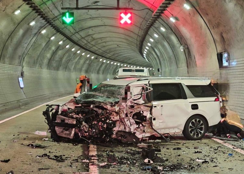 강원 영월군 영월읍 영월 2터널 역주행 사고 현장.(뉴스1 DB)