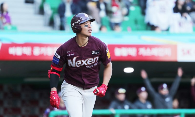 김하성 효과가 이 정도? 이제 잠은 다잤다... 송성문 192억 잭팟에 "SD는 한국을 너무 사랑해"