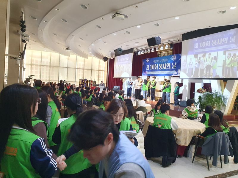 “남북 의료협력 희귀 모델”..그린닥터스, 개성병원 개원 20주년 유공자 표창