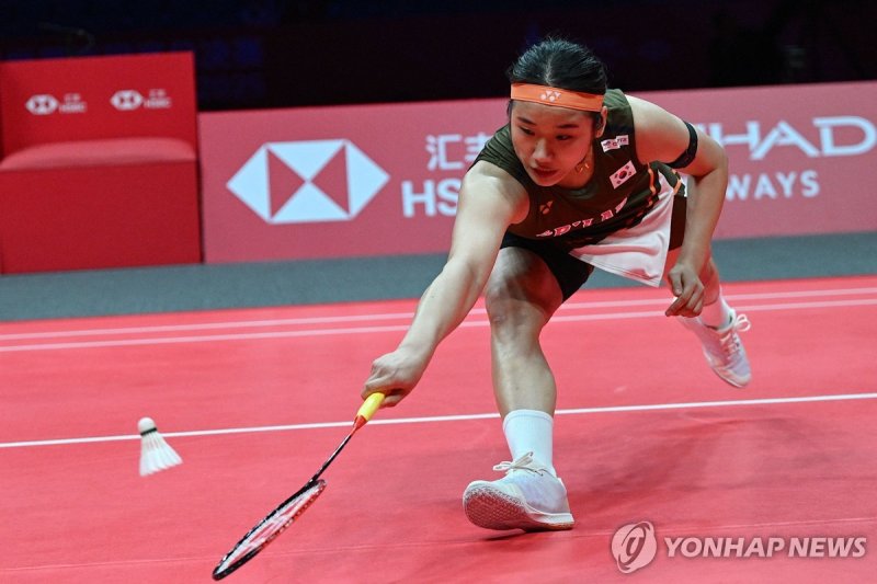 [속보] '기적의 2세트' 안세영, 왕즈이 꺾고 대회 3연패 금자탑… "中 상대 패배는 없다"