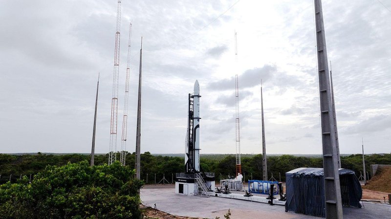 이노스페이스 우주발사체 '한빛-나노' 기립 완료…추진제 충전 (출처=연합뉴스)