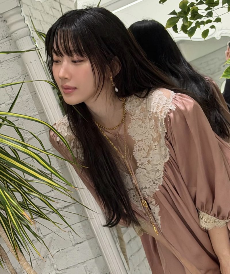 문가영 뚜렷 이목구비에 감탄…이런 옷도 어울리네