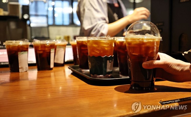 플라스틱 일회용컵 (출처=연합뉴스)