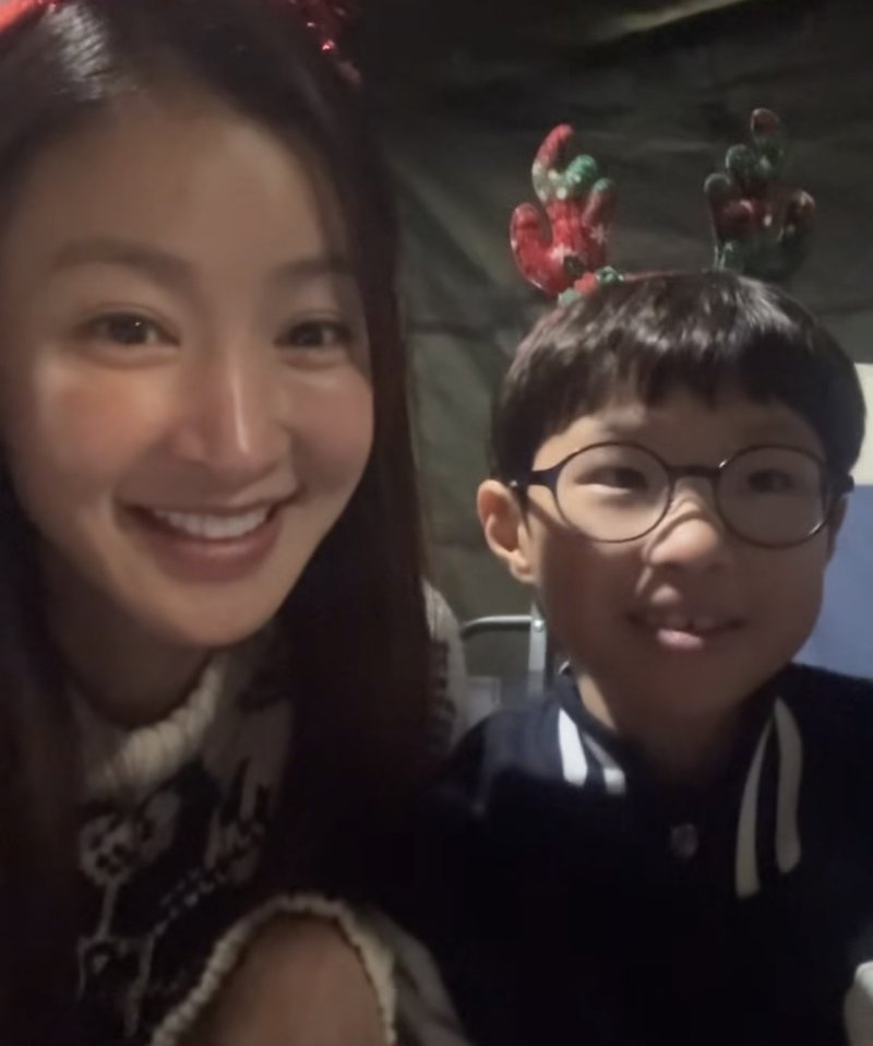이혼 후 둘째 출산 이시영, 아들과 크리스마스 만끽