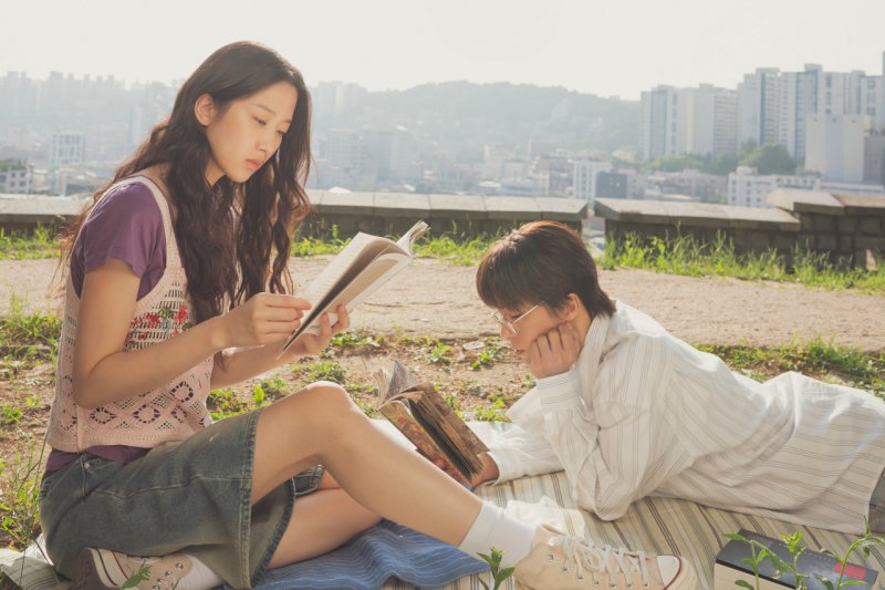 '아바타3' 300만&middot;'주토피아2' 700만..연말 '만약에 우리' 등 출격