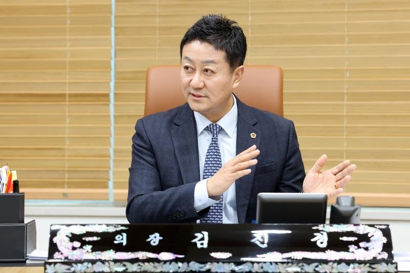 김진경 경기도의장, 사업중단 위기 '시흥 스마트 도로 관리시스템' 특조금 10억 확보