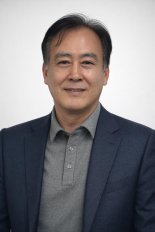 최정배 동서대 교수, 지역 일자리 창출 공로 장관표창