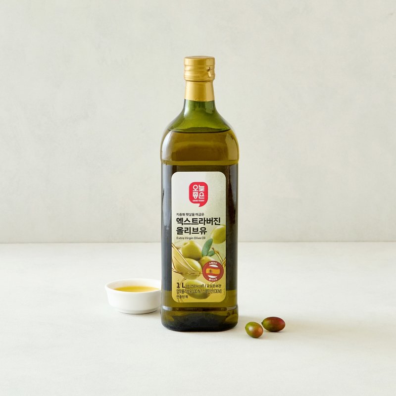 오늘좋은 엑스트라버진 올리브유 상품 연출컷.(롯데마트 제공)