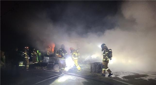 1일 오전 5시46분쯤 대구 달성군 가창면에 있는 한 주택에서 불이 나 소방 당국이 40여분 만에 진화했다.(대구소방안전본부 제공. 재판매 및 DB금지)