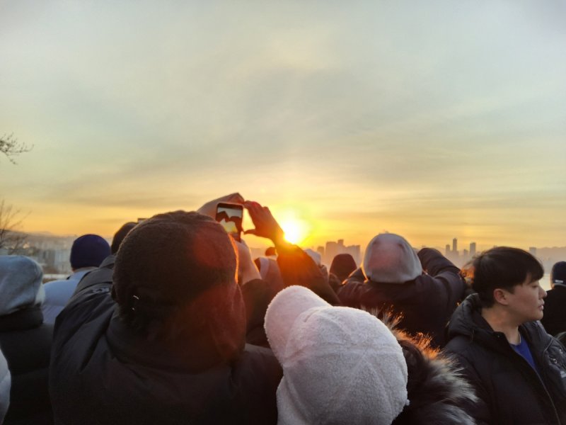 새해에도 사랑해 (출처=연합뉴스)