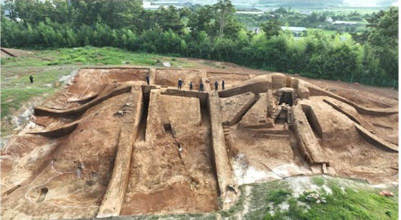 전남도는 국가유산청 주관 '역사문화권 역사문화환경 정비 사업' 공모에서 함평군이 최종 선정돼 마한 역사문화권 정비를 체계적으로 추진할 기반을 마련했다고 1일 밝혔다. 사진은 함평군 마산리 표산 고분군 전경. 전남도 제공
