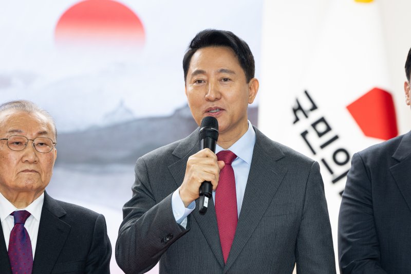 오세훈 서울시장이 1일 서울 여의도 당사에서 열린 2026 국민의힘 신년인사회에서 인사말을 하고 있다. 뉴스1