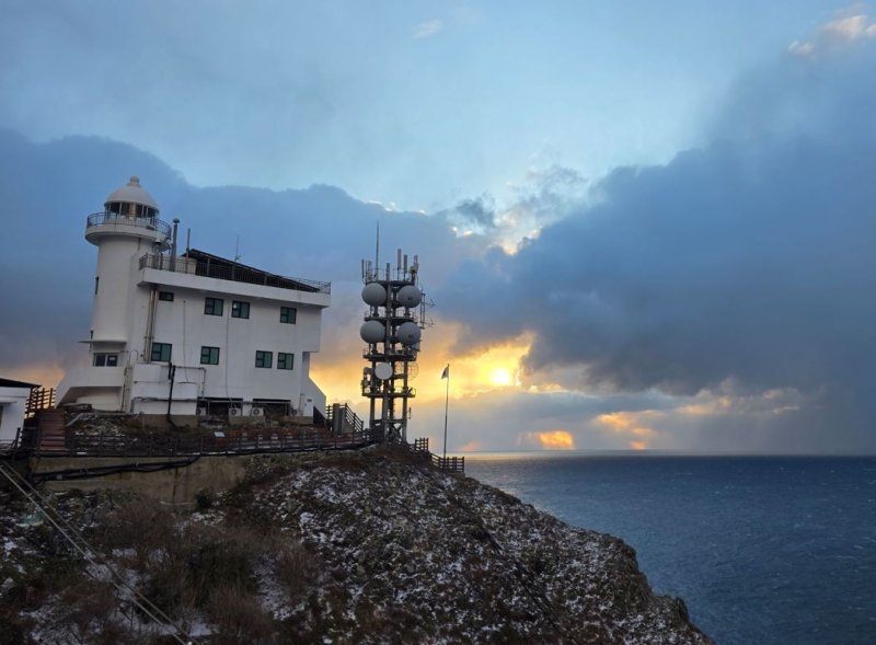 1일 독도에서 촬영한 일출 사진. /사진=서경덕 교수 제공