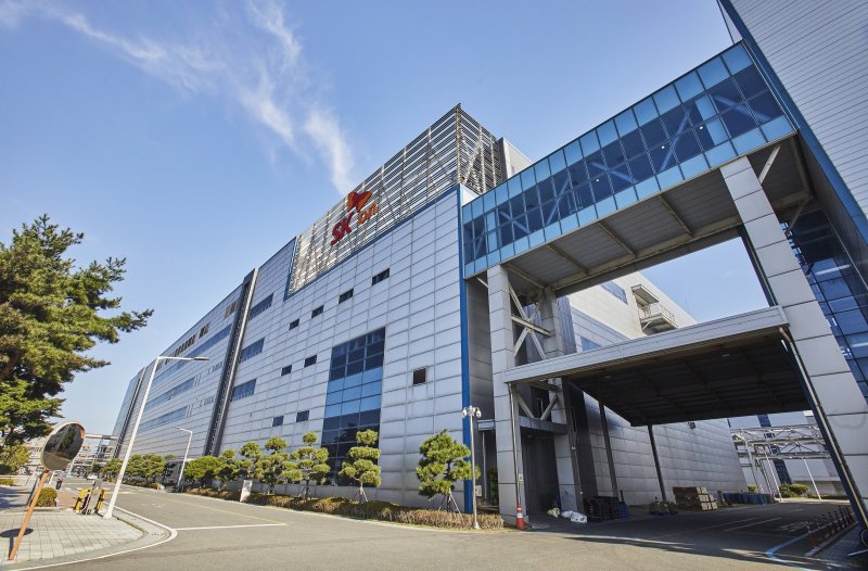 [서울=뉴시스]SK온 서산공장 전경 (사진 = SK온 제공)