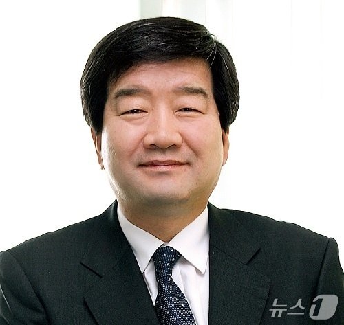 최평규 SNT그룹 회장(SNT다이내믹스 제공. 재판매 및 DB금지)