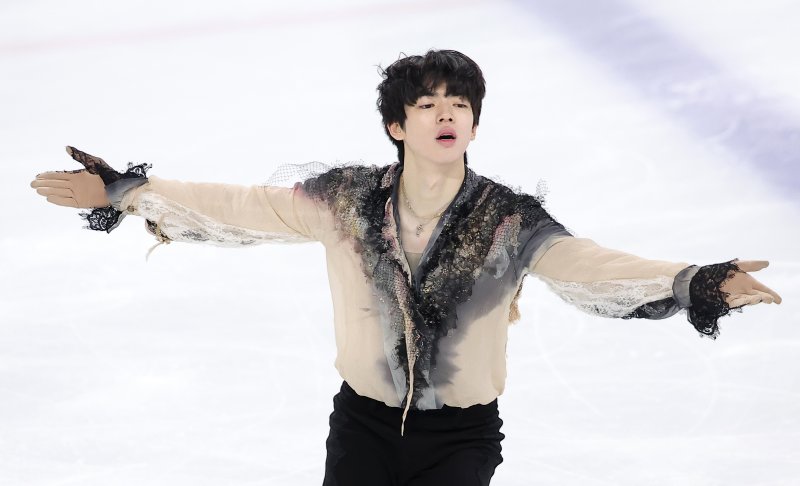 피겨스케이팅 선수 차준환(서울시청)이 4일 서울 양천구 목동 아이스링크에서 열린 제80회 전국남녀 피겨스케이팅 종합선수권대회 남자 시니어 프리 스케이팅에서 연기를 펼치고 있다. 2026.1.4/뉴스1 ⓒ News1 김성진 기자