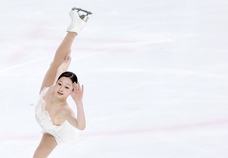 피겨스케이팅 선수 신지아(세화여고)가 4일 서울 양천구 목동 아이스링크에서 열린 제80회 전국남녀 피겨스케이팅 종합선수권대회 여자 시니어 프리 스케이팅에서 연기를 펼치고 있다. 2026.1.4/뉴스1 ⓒ News1 김성진 기자