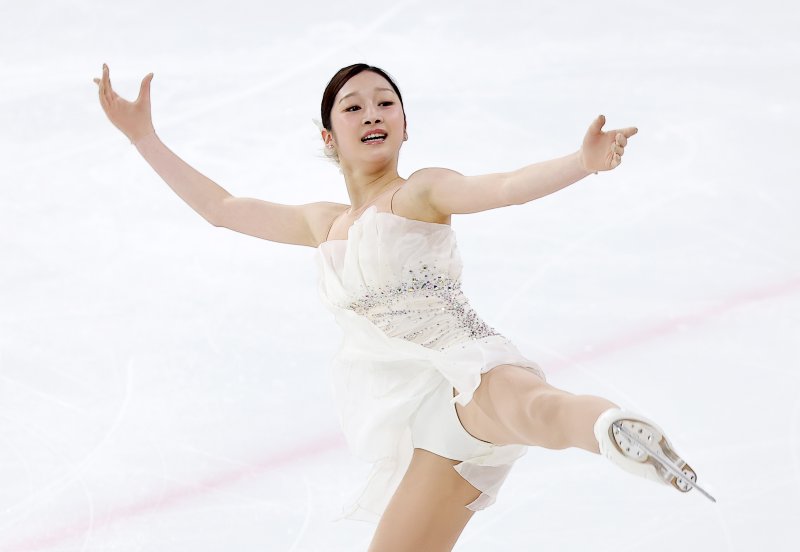 피겨스케이팅 선수 신지아(세화여고)가 4일 서울 양천구 목동 아이스링크에서 열린 제80회 전국남녀 피겨스케이팅 종합선수권대회 여자 시니어 프리 스케이팅에서 연기를 펼치고 있다. 2026.1.4/뉴스1 ⓒ News1 김성진 기자