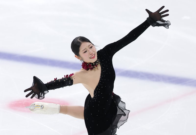 피겨스케이팅 선수 이해인(고려대)이 4일 서울 양천구 목동 아이스링크에서 열린 제80회 전국남녀 피겨스케이팅 종합선수권대회 여자 시니어 프리 스케이팅에서 연기를 펼치고 있다. 2026.1.4/뉴스1 ⓒ News1 김성진 기자