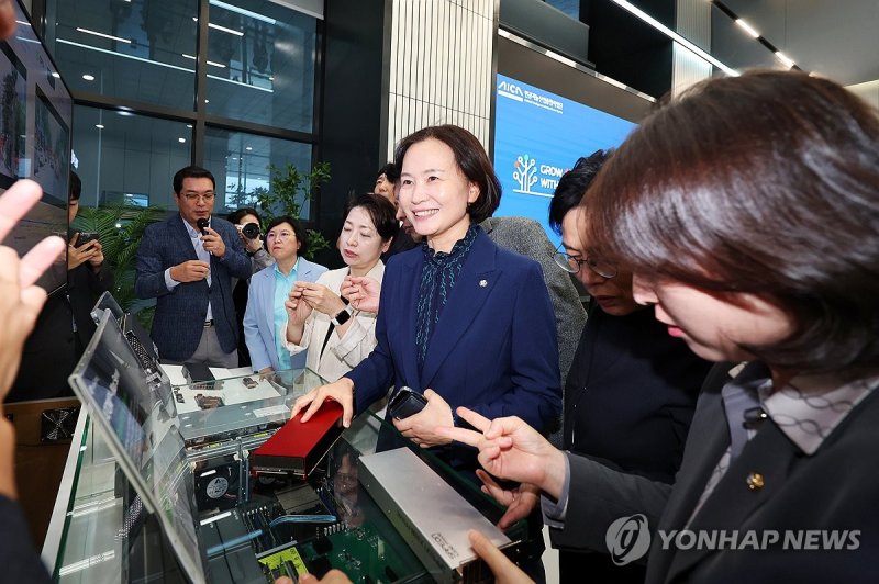 광주AI데이터센터 방문한 국회 과방위 (출처=연합뉴스)